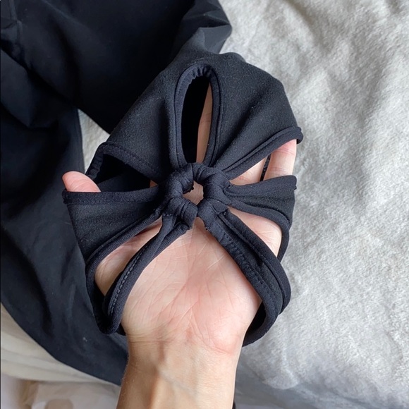 Fabletics capris - Picture 2 of 2